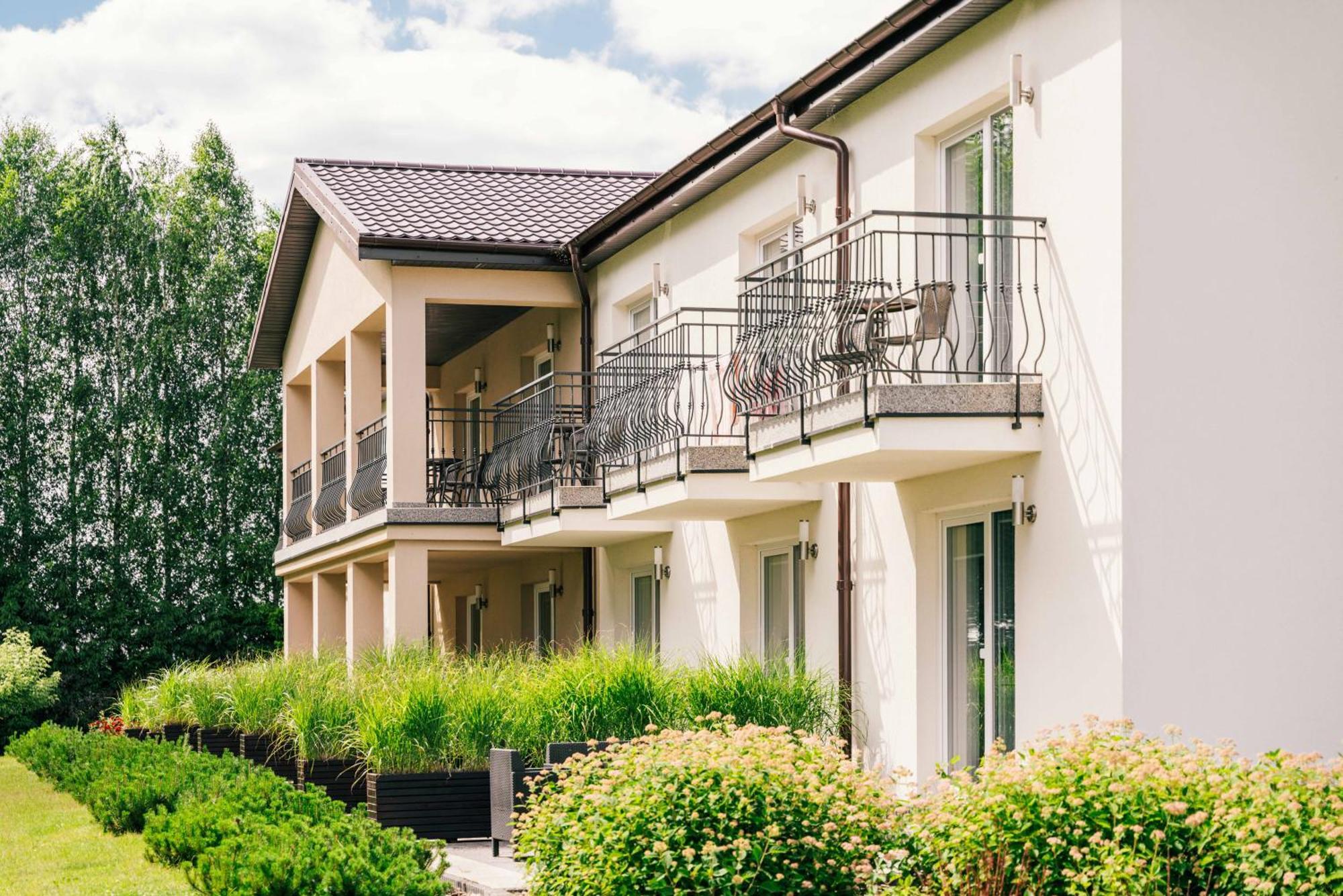 Pokoje Gościnne Lawendowy Dwór Mikoszewo Exterior foto